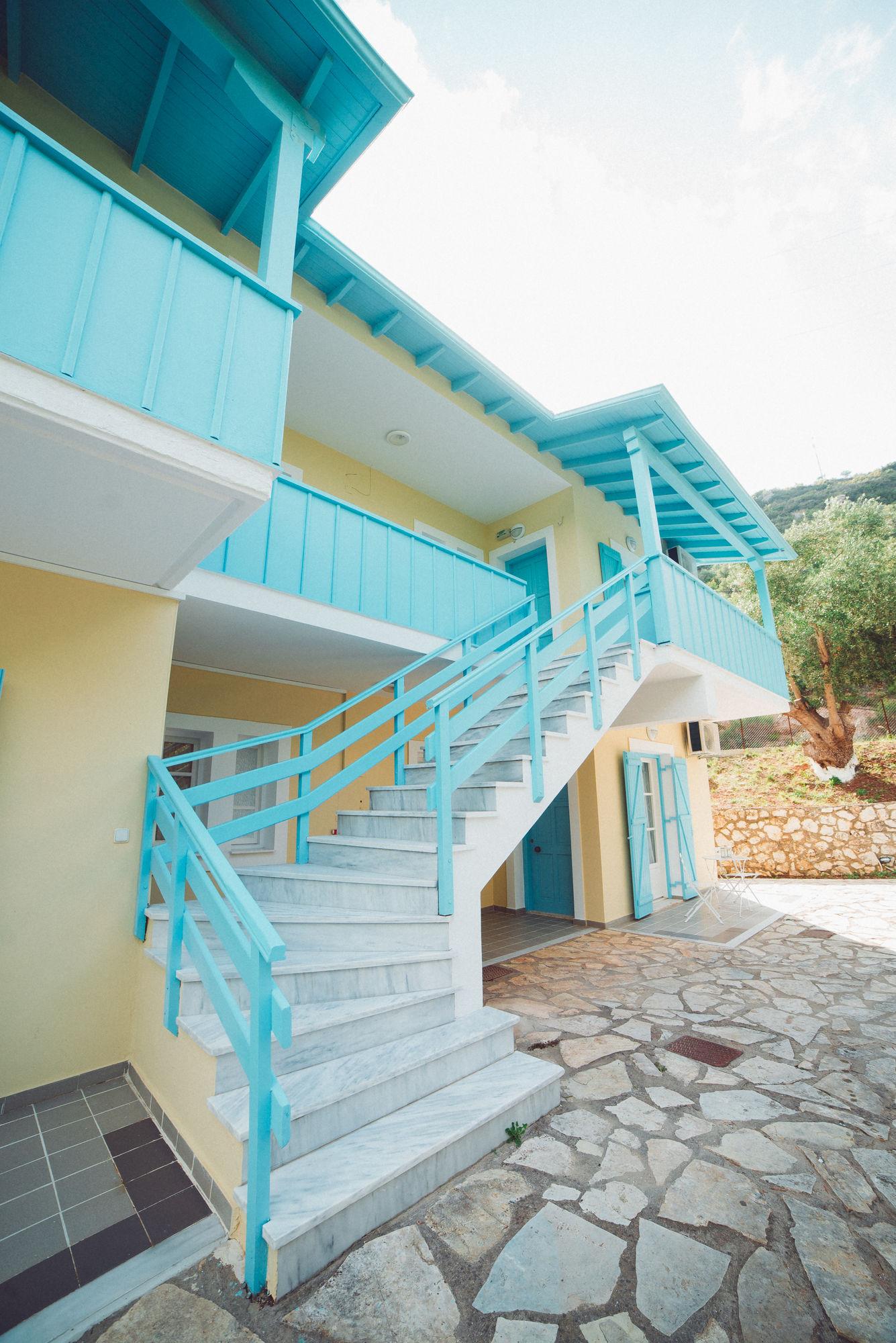 Nerina Studios Agios Nikitas Exterior photo